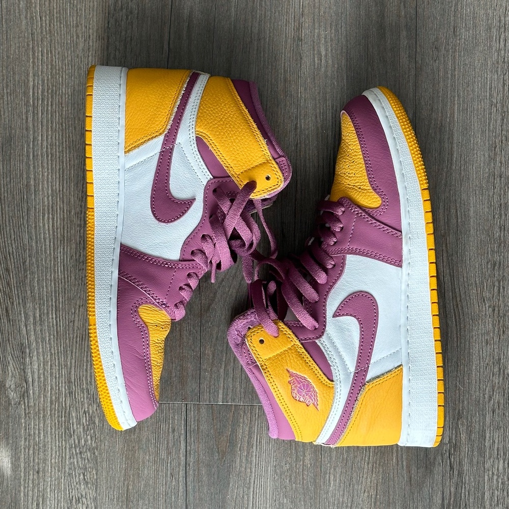 Air Jordan 1